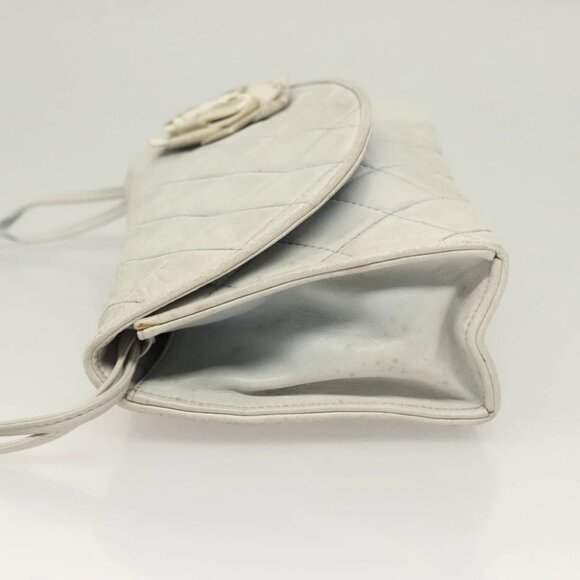 CHANEL Matelasse Shoulder Bag Lamb Skin Ivory Gold CC Auth 128238 - Picture 5 of 15